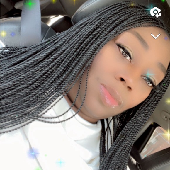 Meet your Posher, Shaon - Picture 3 of 9